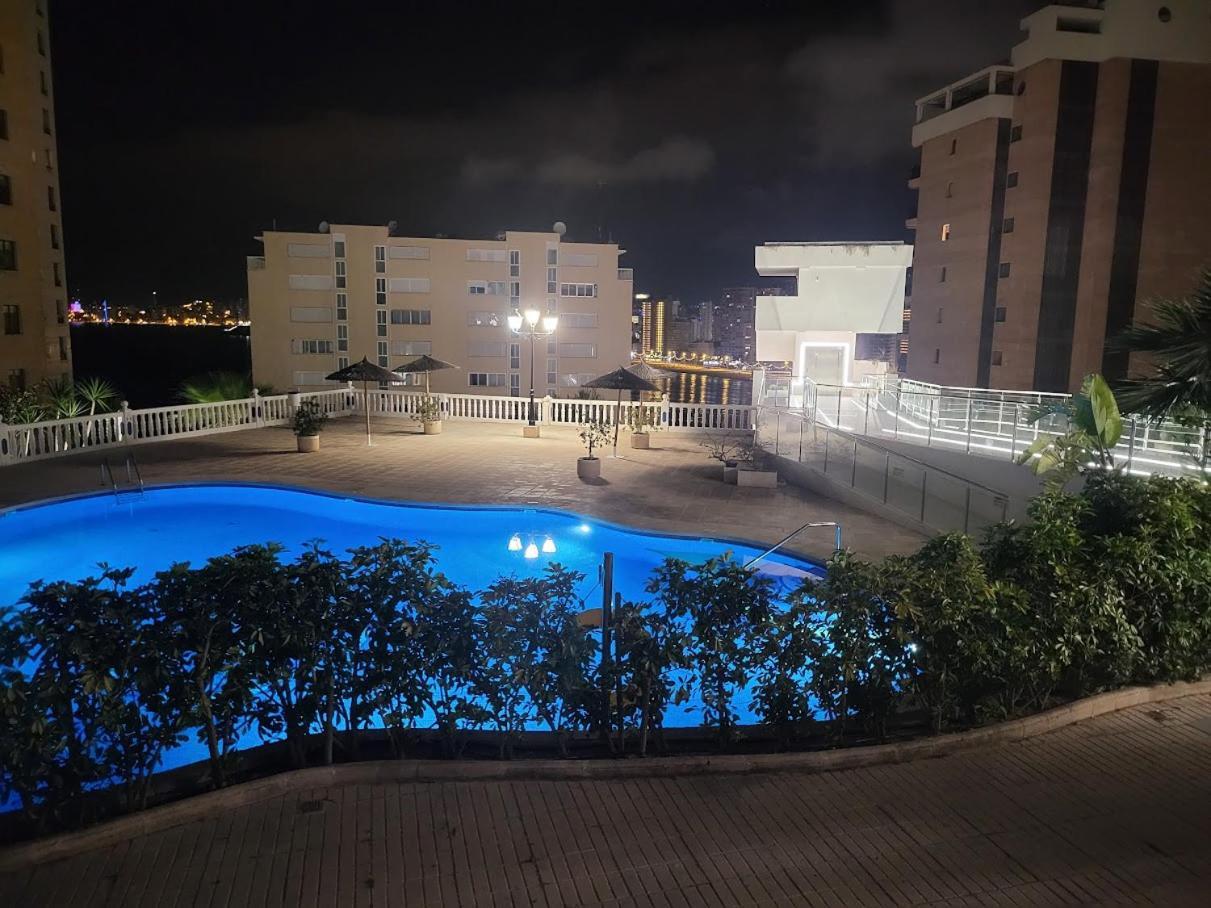 Trinisol II Private Apartments With Sea View Benidorm Exterior foto